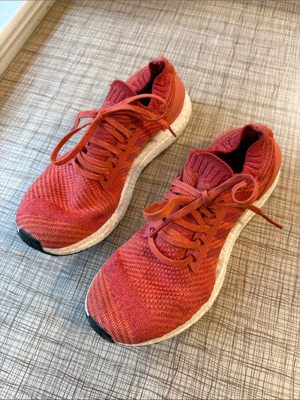 Adidas Boost - Picture 2 of 7